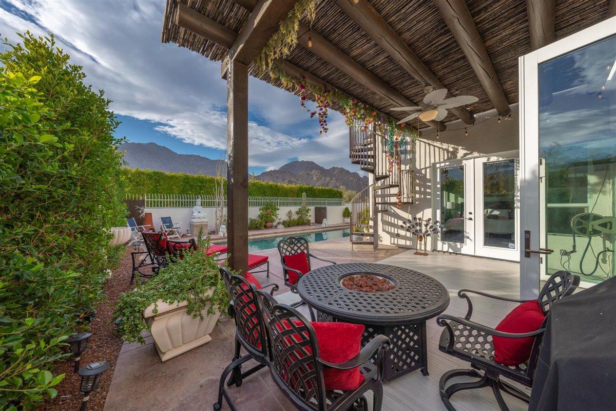 54885 Avenida Madero La Quinta, CA 92253 - Photo 9 of 56 18-Photo-18
