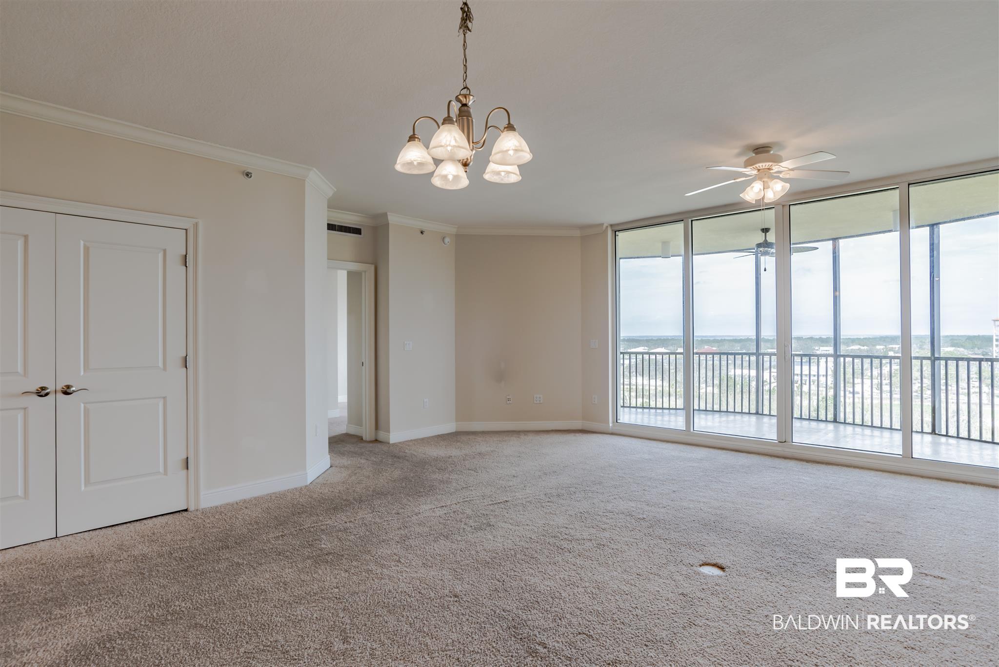 608 Lost Key Drive, Unit 902 Pensacola, FL 32507 - Photo 9 of 47