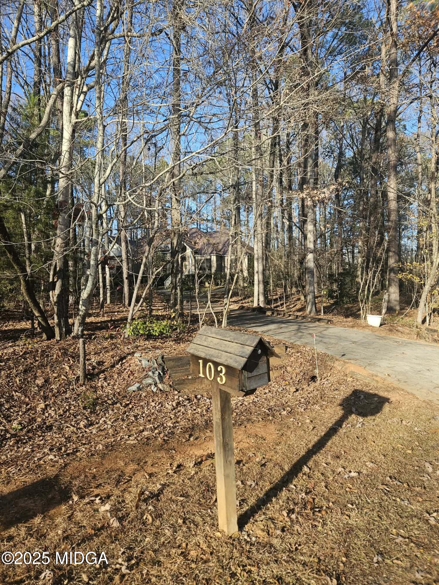 103 Oakview Circle Gray, GA 31032 - Photo 49 of 61 a view of a yard with trees