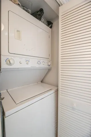 $379,900 | 112 Lake Shore Drive, Pembroke Park, FL 33009