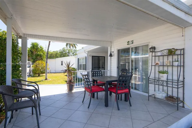 $379,900 | 112 Lake Shore Drive, Pembroke Park, FL 33009