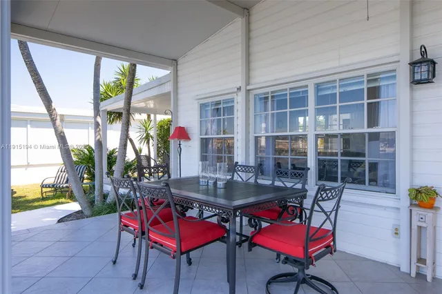 $379,900 | 112 Lake Shore Drive, Pembroke Park, FL 33009