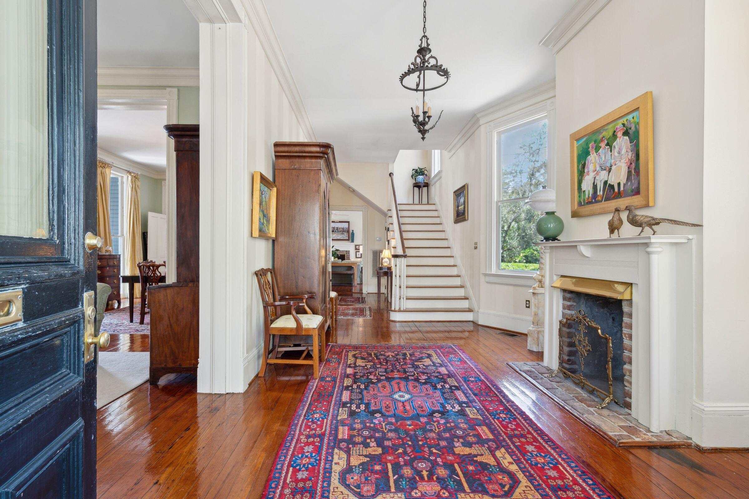 15 Rutledge Avenue Charleston, SC 29401 - Photo 12 of 70 Entryway