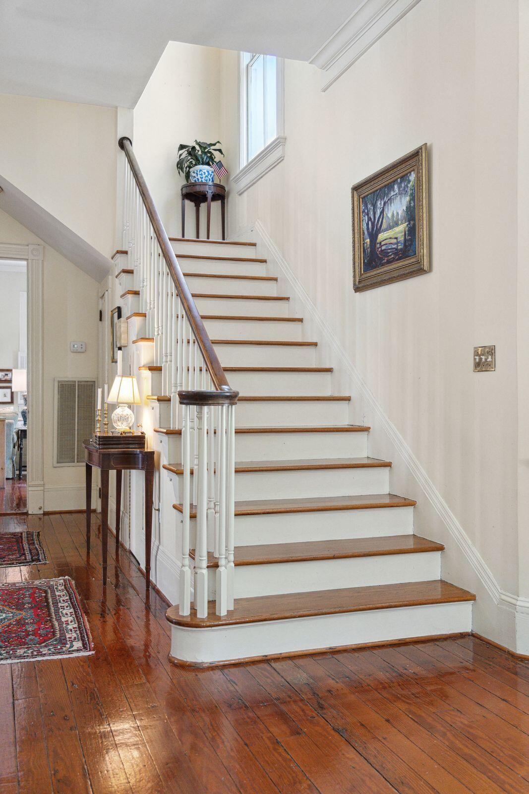 15 Rutledge Avenue Charleston, SC 29401 - Photo 23 of 70 Stairway