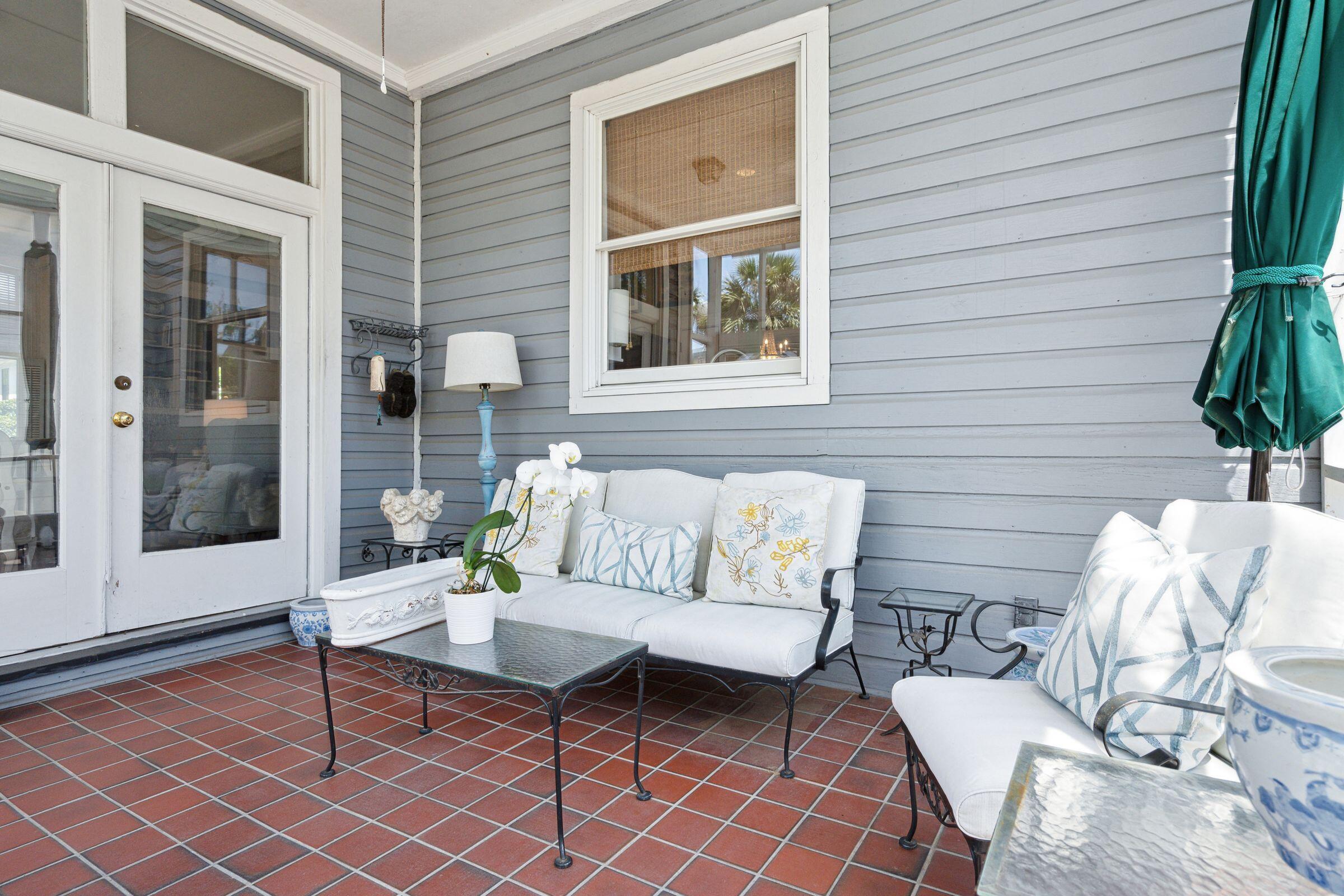 15 Rutledge Avenue Charleston, SC 29401 - Photo 59 of 70 Back Patio/Porch