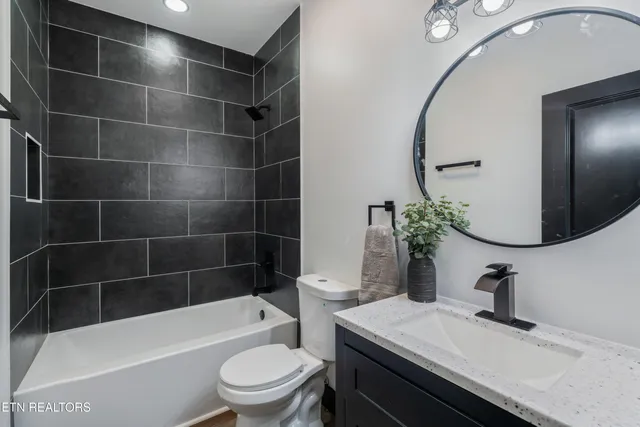 $360,000 | 3122 Boright Drive, Knoxville, TN 37917