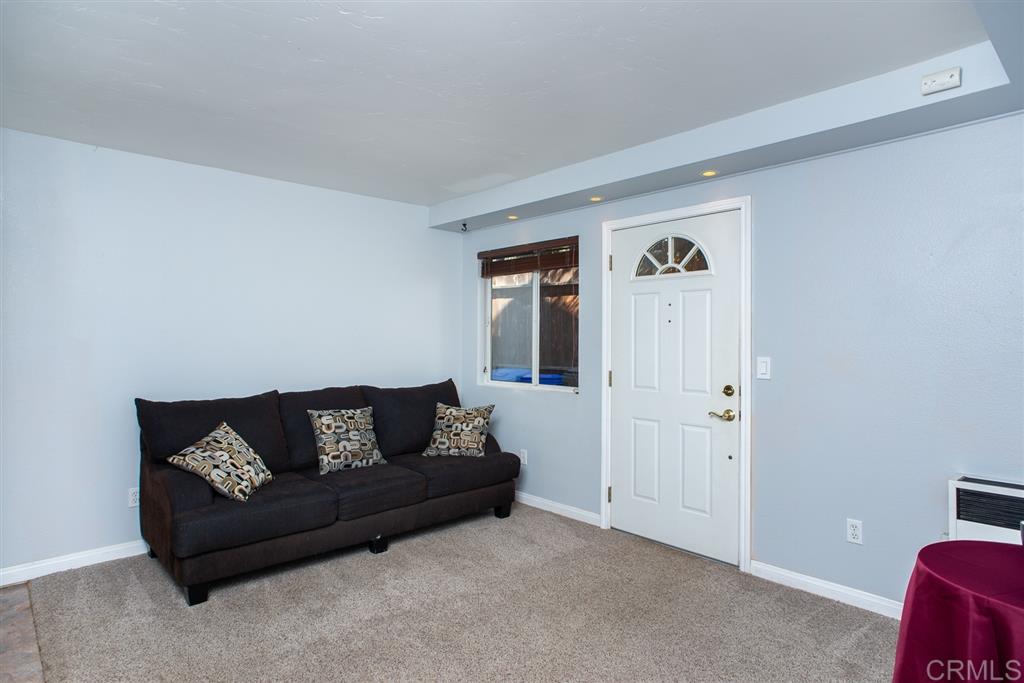 256 Blockton Road Vista, CA 92083 - Photo 15 of 25