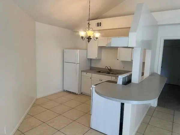 $1,200 | 6904 Sea Turtle Circle, Unit C, Navarre, FL 32566