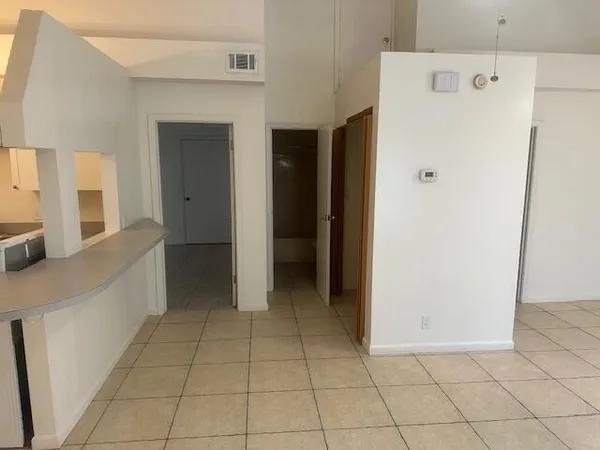 $1,200 | 6904 Sea Turtle Circle, Unit C, Navarre, FL 32566