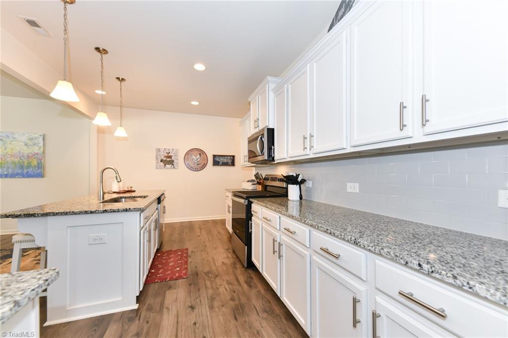3552 Gardner Parson Point High Point, NC 27260 - Photo 10 of 36 Gallery Image 10