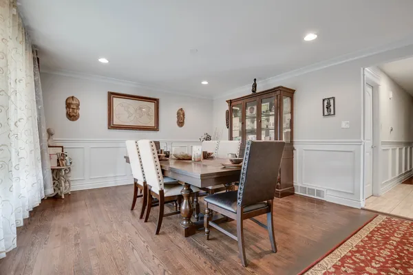 $269,873 | 16810 Greenwood Avenue, South Holland, IL 60473