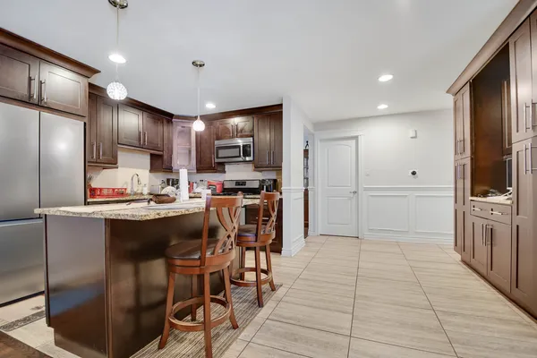 $269,873 | 16810 Greenwood Avenue, South Holland, IL 60473