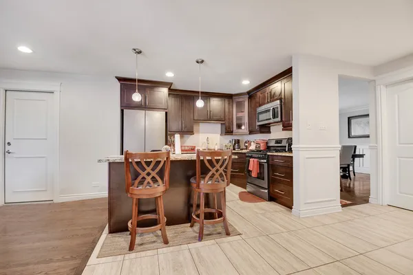 $269,873 | 16810 Greenwood Avenue, South Holland, IL 60473