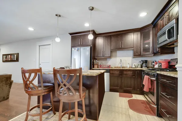 $269,873 | 16810 Greenwood Avenue, South Holland, IL 60473