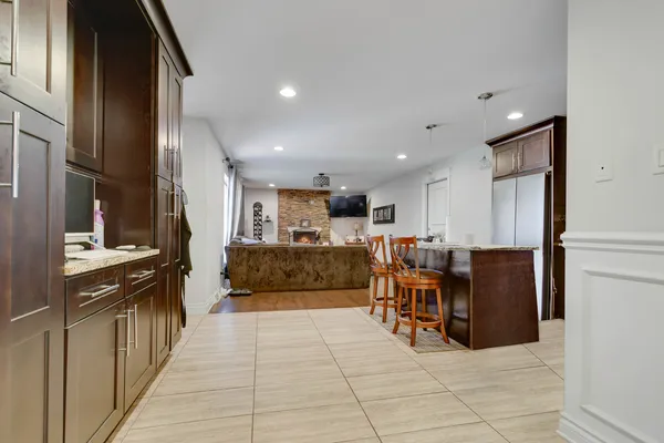 $269,873 | 16810 Greenwood Avenue, South Holland, IL 60473