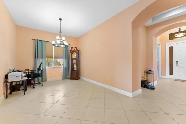a view of a livingroom with furniture