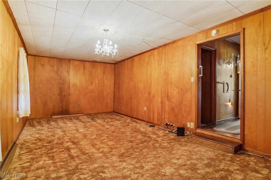 2809 McElwain Road Akron, OH 44312 - Photo 32 of 38 Carpeted step down living room