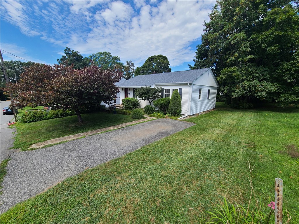 67 Harrison Street Cumberland, RI 02864 - Photo 3 of 27