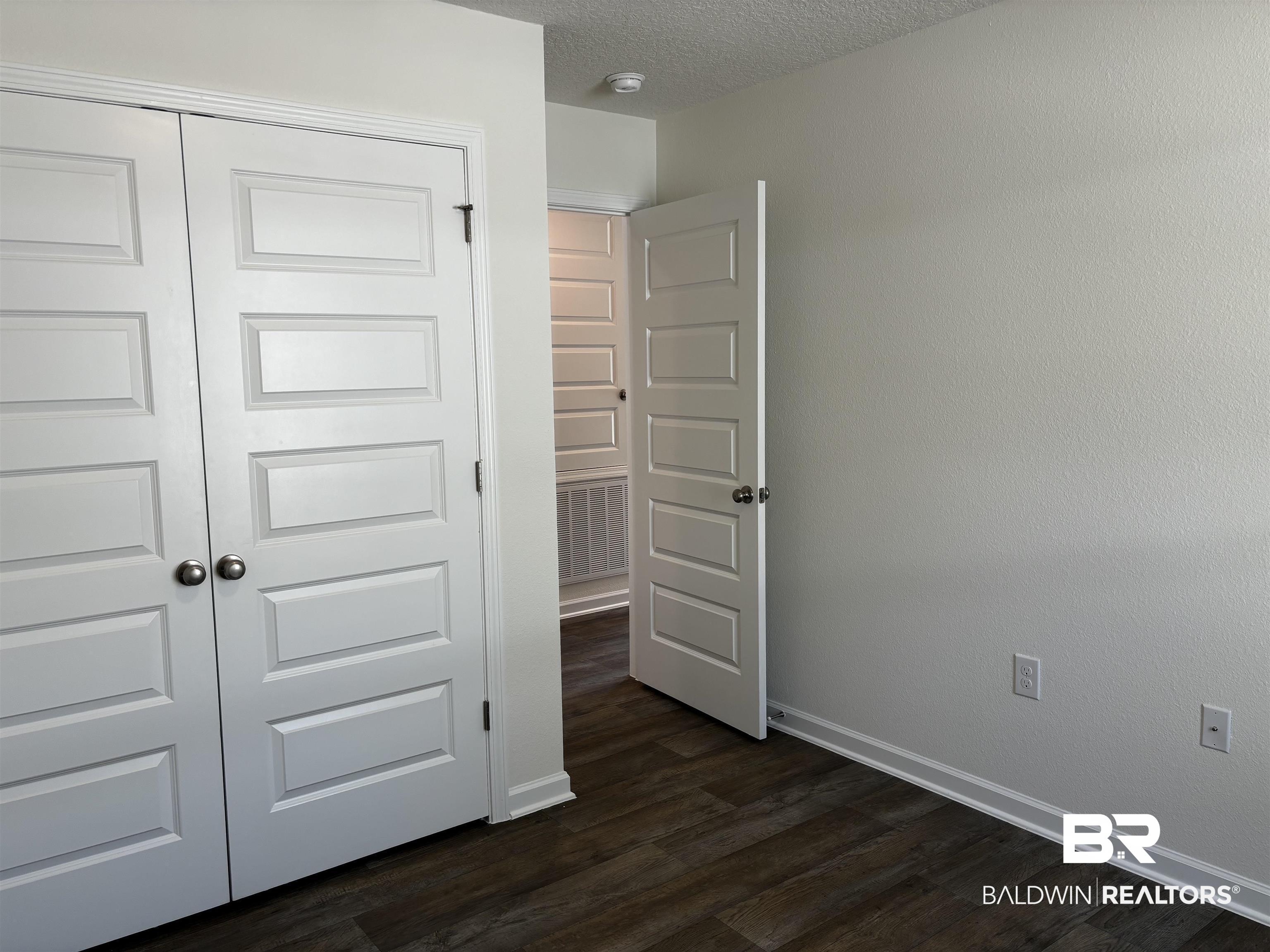 1048 South Bay Street Foley, AL 36535 - Photo 12 of 30
