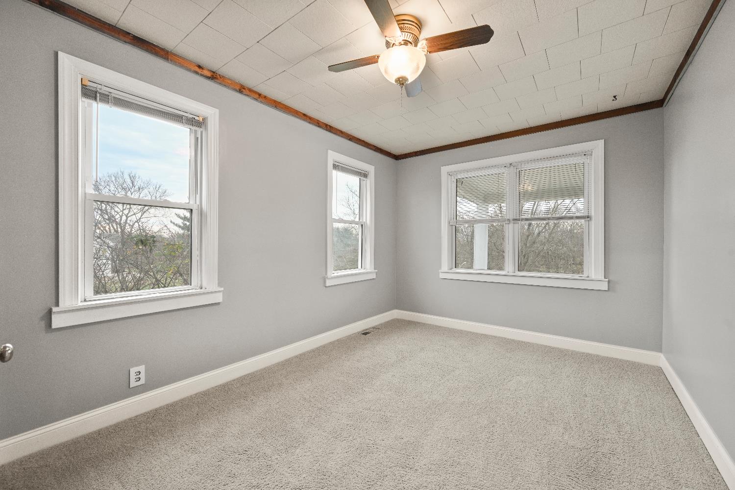 150 Bielby Road Lawrenceburg, IN 47025 - Photo 16 of 39 Gallery Image 16