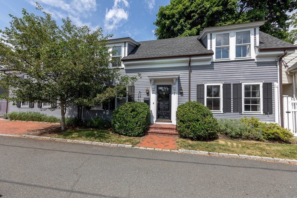 3 Lattimer Street Marblehead, MA 01945 - Photo 1 of 42 a house that has a lot of plants in it