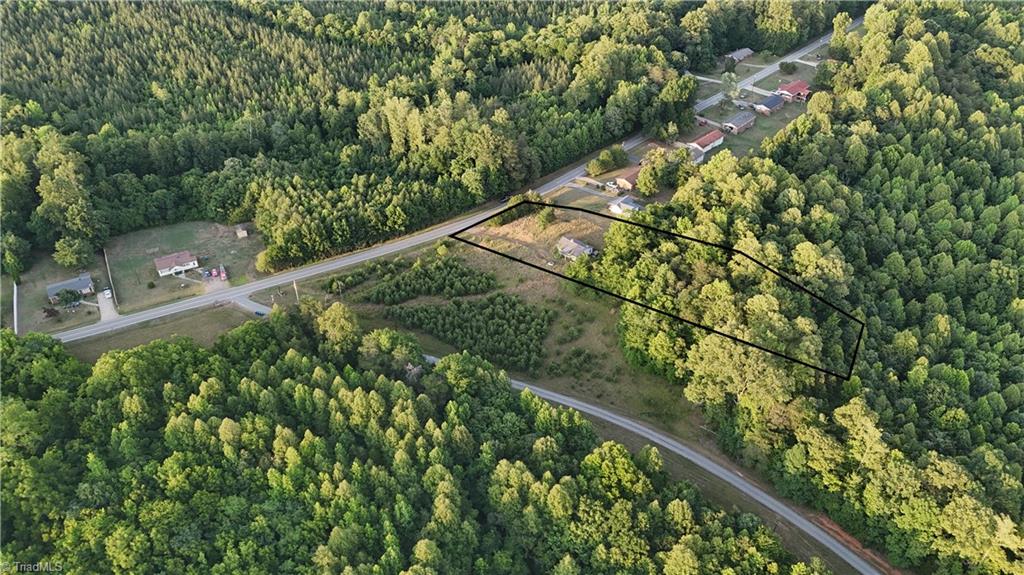 554 Brooks Road Reidsville, NC 27320 - Photo 4 of 14