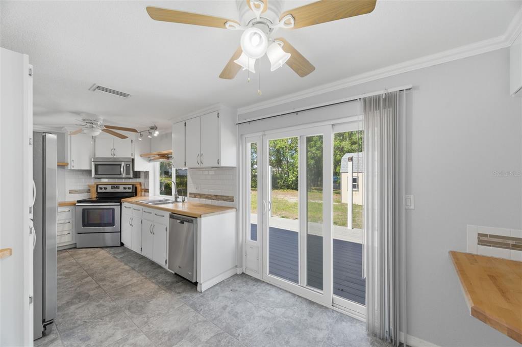 6211 Waycross Drive Spring Hill, FL 34606 - Photo 17 of 50