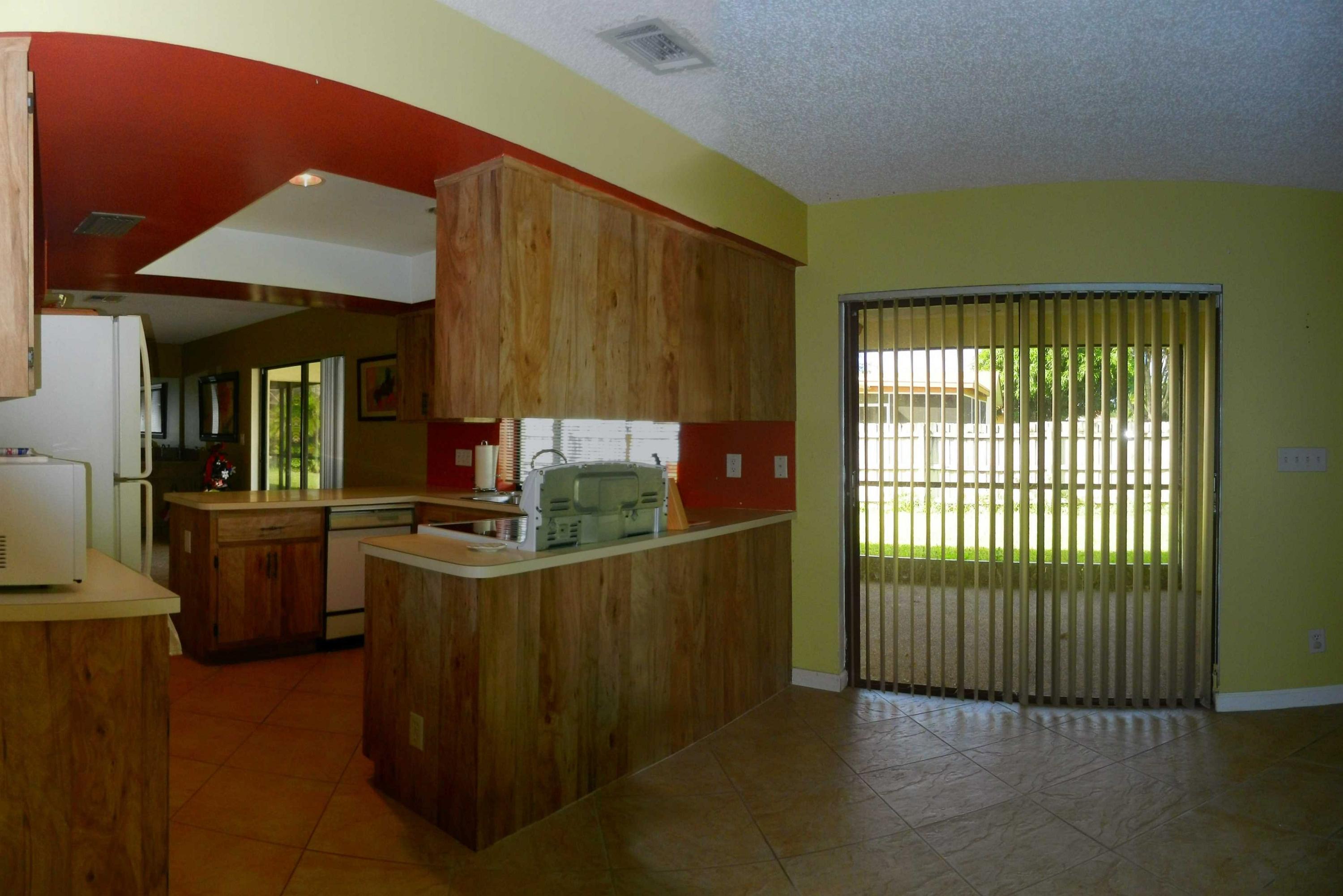 1234 Pinetta Circle Wellington, FL 33414 - Photo 3 of 5 PinettaBA