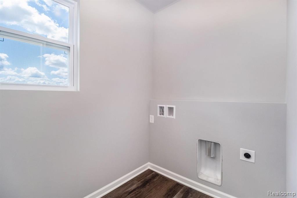 5364 Northwood Road Grand Blanc, MI 48439 - Photo 10 of 23