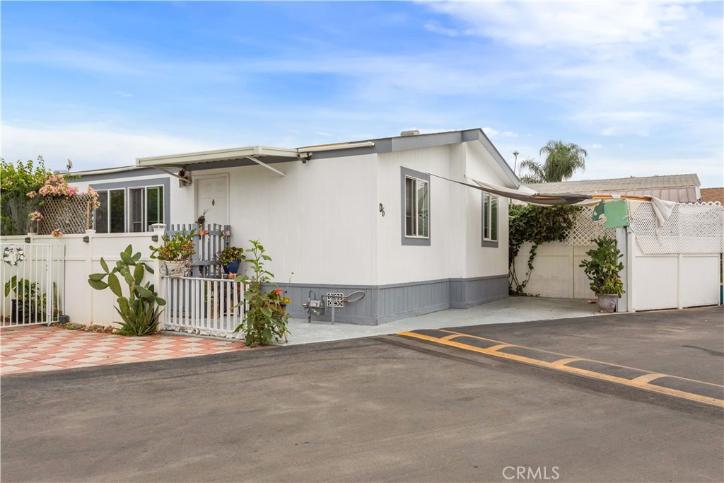 10513 Magnolia Avenue, Unit D6 Riverside, CA 92505 - Photo 1 of 1 Gallery Image 1