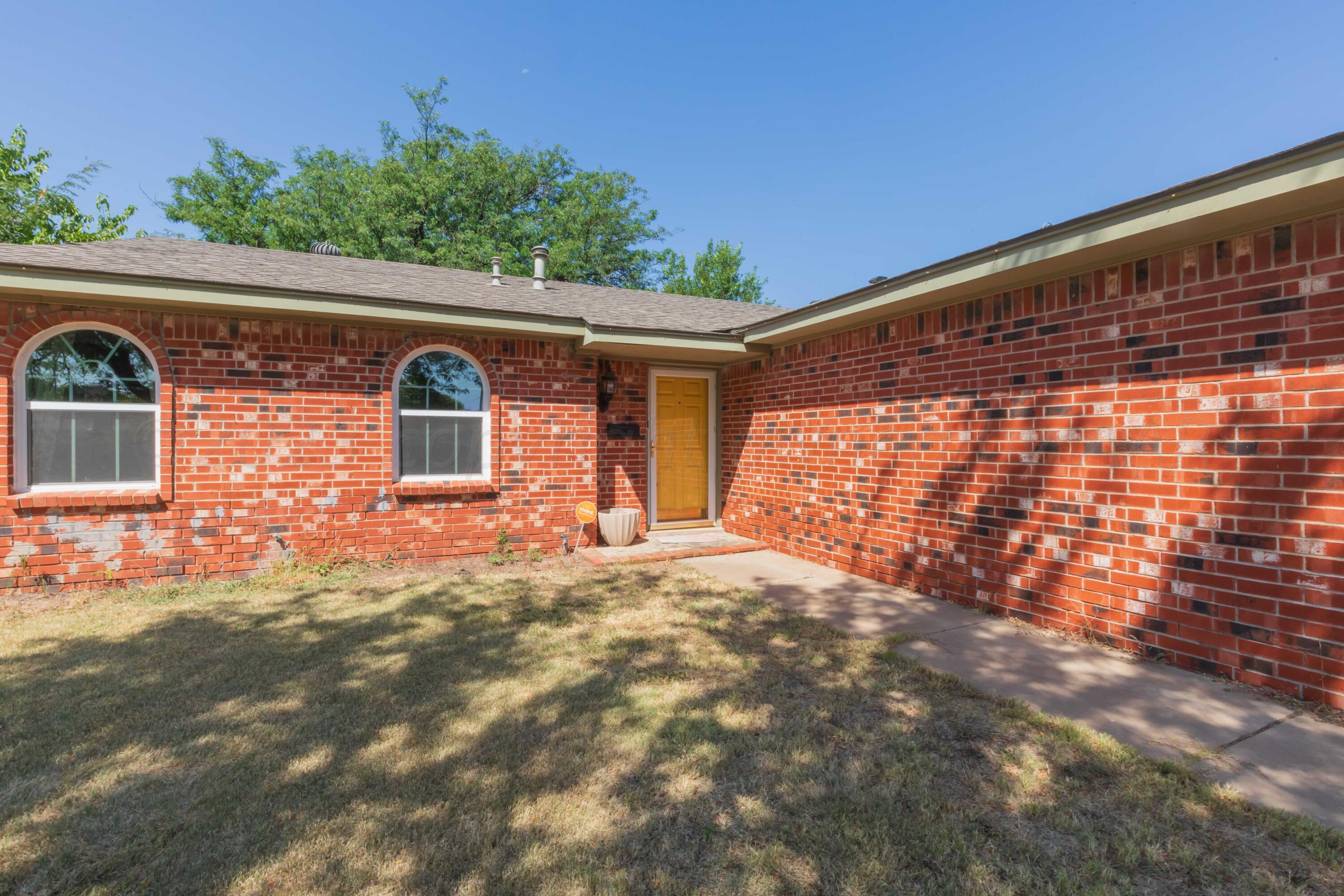 4004 Kingston Road Amarillo, TX 79109 - Photo 3 of 39 FRONT VIEW 1