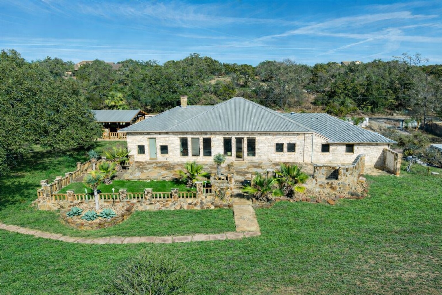 340 Barton Ranch Road Dripping Springs, TX 78620 - Photo 3 of 39 Enhanced using AI