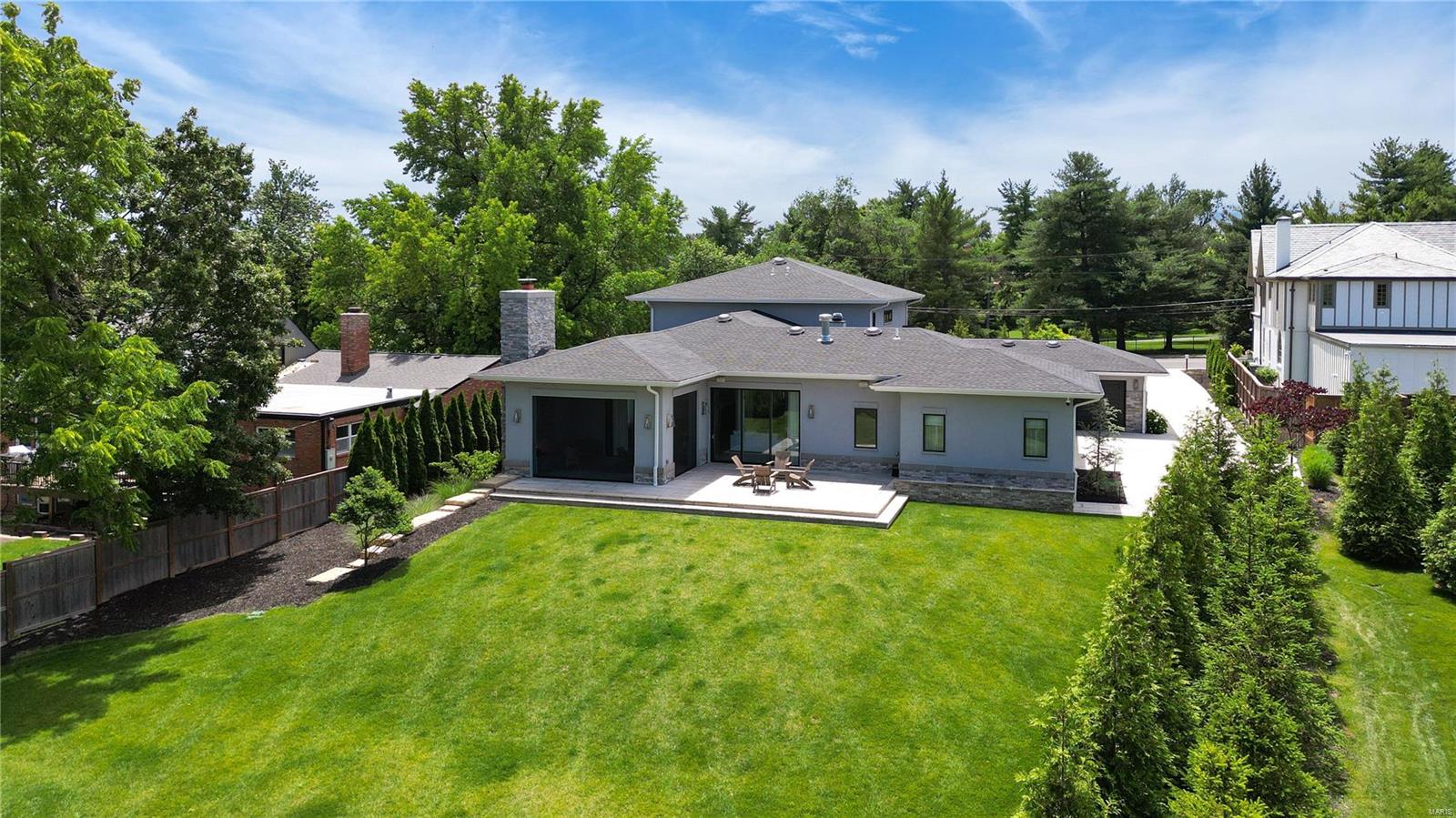 9147 Clayton Road Ladue, MO 63124 - Photo 46 of 48 Gallery Image 46