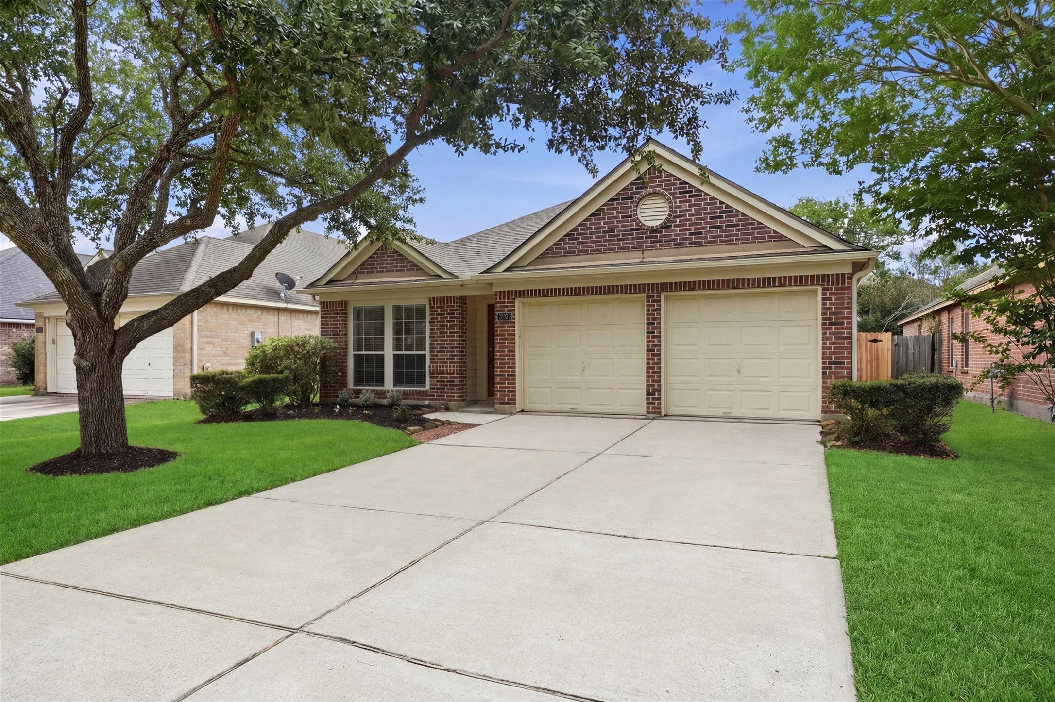 20931 Hamlet Ridge Lane Katy, TX 77449 - Photo 2 of 23 Inviting single-story Perry home with charming curb appeal and clean, updated exterior.