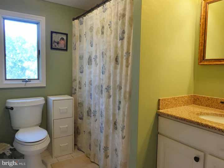 22 Houston Road Yardley, PA 19067 - Photo 10 of 22 Bathroom