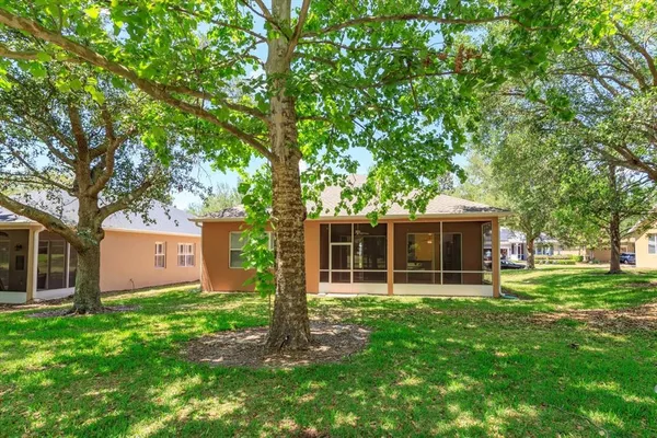 $2,400 | 120 Crepe Myrtle Drive, Groveland, FL 34736