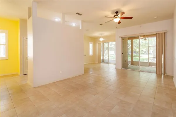 $2,400 | 120 Crepe Myrtle Drive, Groveland, FL 34736