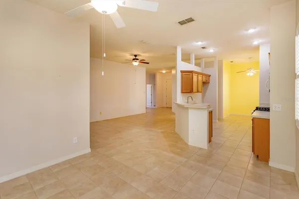 $2,400 | 120 Crepe Myrtle Drive, Groveland, FL 34736