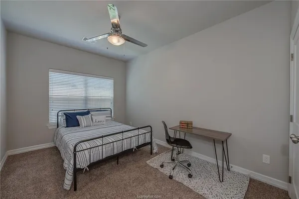 $3,200 | 404 Poplar Street, Unit A, College Station, TX 77840