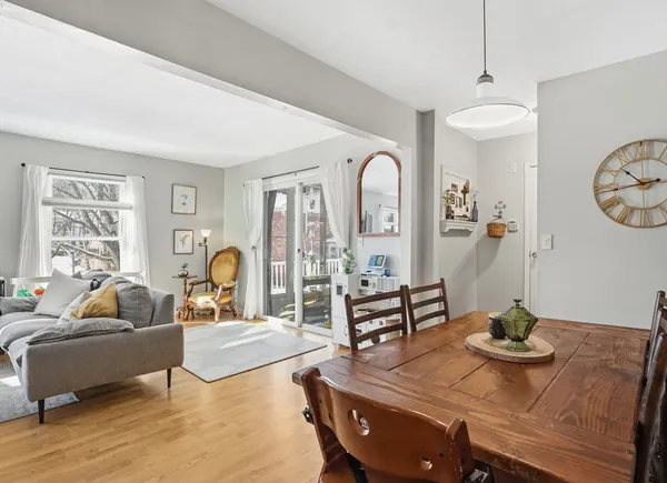 $289,900 | 40 Halifax Court, Unit D, Springfield, MA 01108