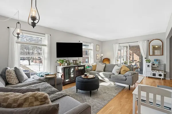 $289,900 | 40 Halifax Court, Unit D, Springfield, MA 01108