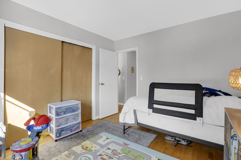 40 Halifax Court, Unit D Springfield, MA 01108 - Photo 27 of 34