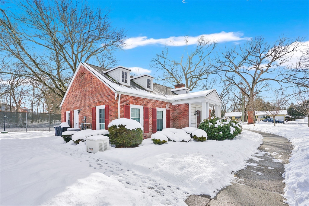 40 Halifax Court, Unit D Springfield, MA 01108 - Photo 10 of 34