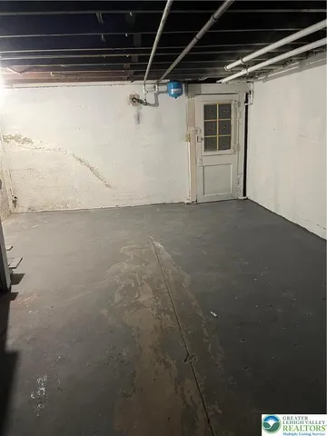 $1,995 | 221 East South Street, Allentown, PA 18109