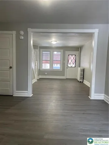 $1,995 | 221 East South Street, Allentown, PA 18109