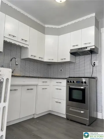 $1,995 | 221 East South Street, Allentown, PA 18109