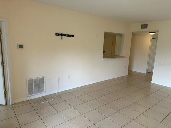 $1,950 | 6425 Cypressdale Drive, Unit 101, Riverview, FL 33578