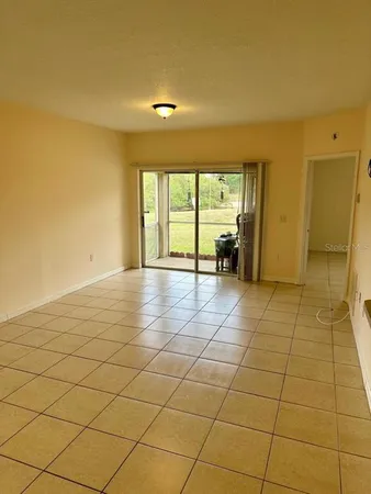 $1,950 | 6425 Cypressdale Drive, Unit 101, Riverview, FL 33578