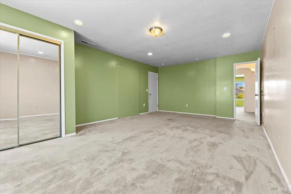 $899,000 | 800 McKillop Court, Petaluma, CA 94954