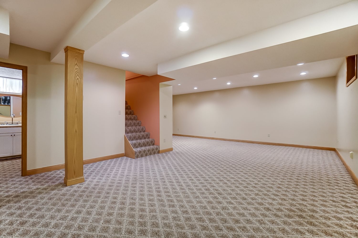 12104 Hand Road Fort Wayne, IN 46818 - Photo 25 of 34 Gallery Image 25